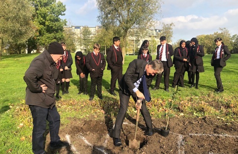 Matthew Offord MP with students from Saracens High School in Colindale