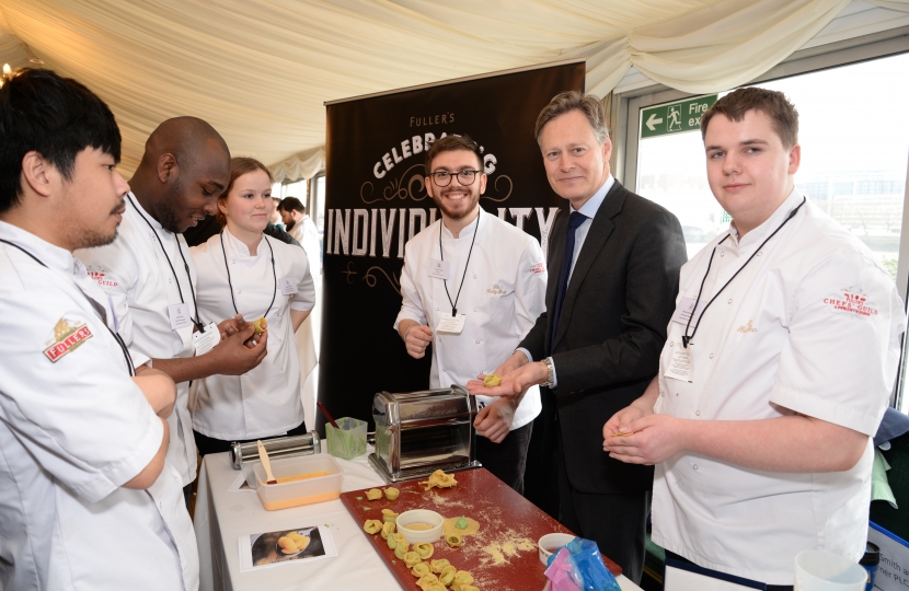 Matthew Offord MP at Apprenticeship showcase in Parliament