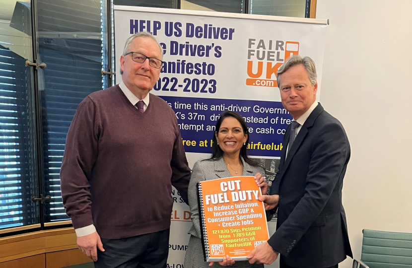 Matthew Offord MP at fair fuel drop-in with Priti Patel MP