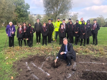 Matthew, Friends of Heybourne Park, local residents and Saracens students in Colindale