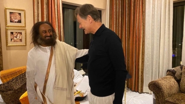 Matthew Offord MP with Sri Sri Ravi Shankar 